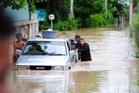 ข่าวน้ำท่วม ปักธงชัย น้ำท่วมโคราช