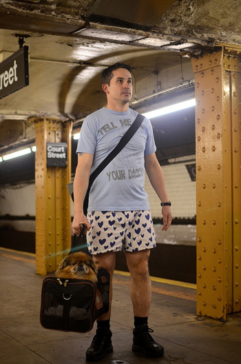 กิจกรรมถอดกางเกงขึ้นรถไฟ