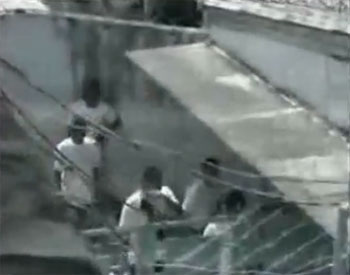 นักโทษลพบุรี ก่อจลาจล