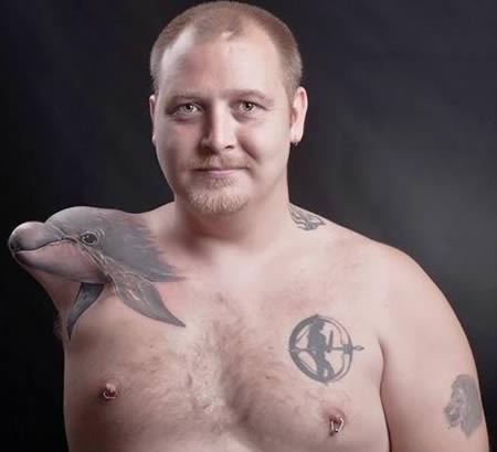 รอยสักรูปปลาโลมา