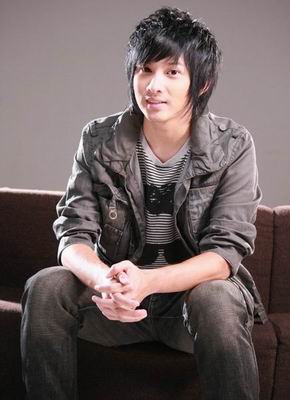 อิคคิว พีระพล