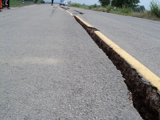 แผ่นดินไหว แม่สาย