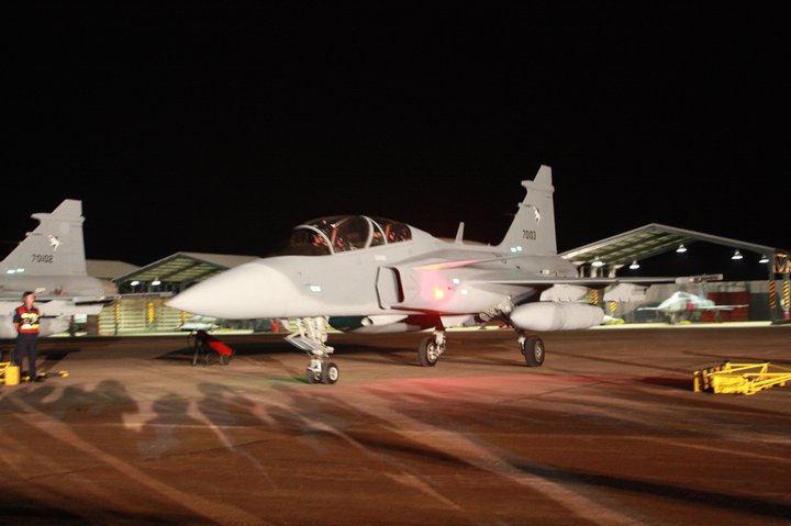 เครื่องบินกริพเพน