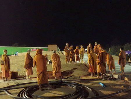 หลวงตามหาบัว