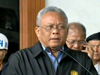 สุเทพ เทือกสุบรรณ 