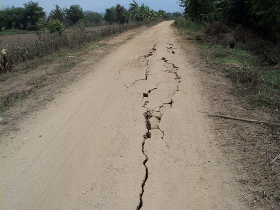 แผ่นดินไหว แม่สาย