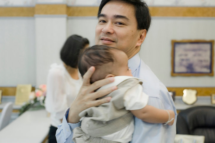 อภิสิทธิ์ เวชชาชีวะ