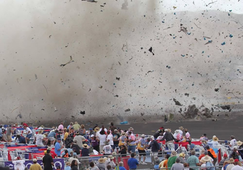 เครื่องบินตก