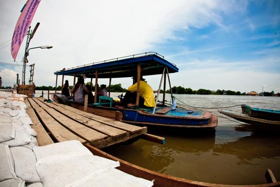 รวมภาพในวันน้ำหลาก เมืองปากน้ำโพ นครสวรรค์
