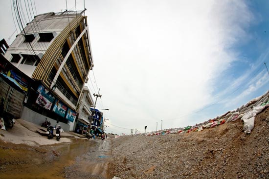 รวมภาพในวันน้ำหลาก เมืองปากน้ำโพ นครสวรรค์