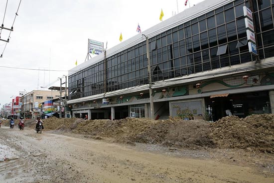 รวมภาพในวันน้ำหลาก เมืองปากน้ำโพ นครสวรรค์