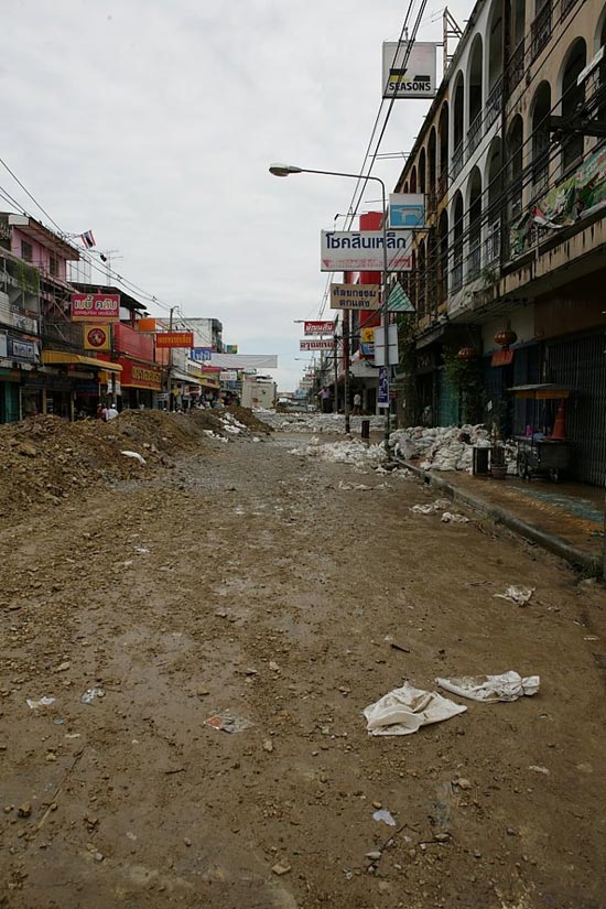 รวมภาพในวันน้ำหลาก เมืองปากน้ำโพ นครสวรรค์