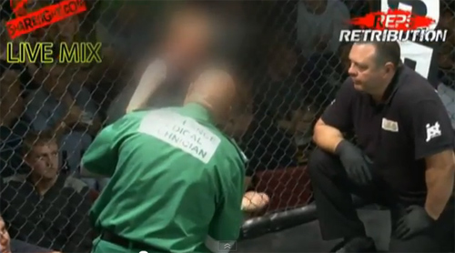 จวกเละ! อังกฤษจับเด็กต่อสู้กันในกรง