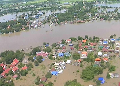 สถานการณ์น้ำท่วม 23 จังหวัดยังอ่วม น้ำท่วมหนัก 