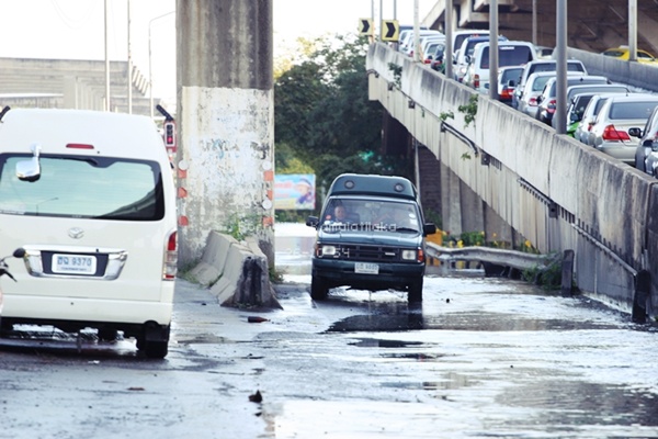 น้ำท่วมดอนเมือง 2554