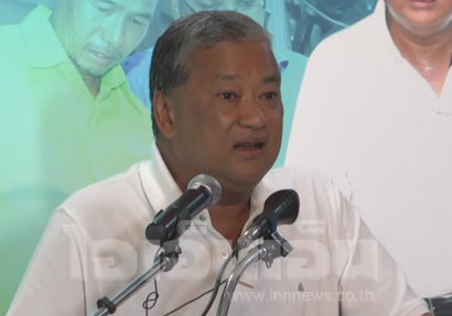 ม.ร.ว.สุขุมพันธุ์ บริพัตร