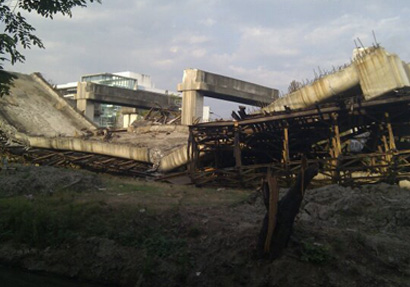 ทางเชื่อมโฮปเวลล์ถล่ม