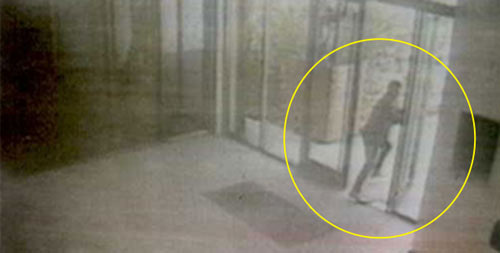 เอกยุทธ อัญชันบุตร