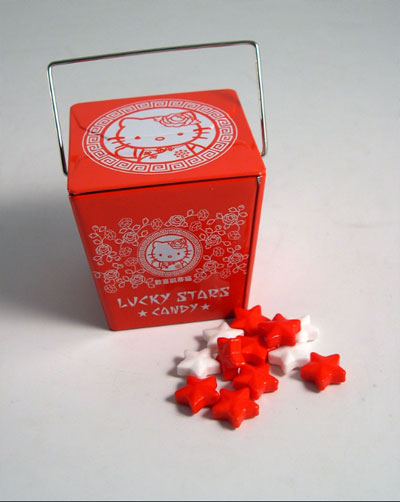 ดูสนุก กินอร่อย กับสารพัดลูกอมตัวการ์ตูน