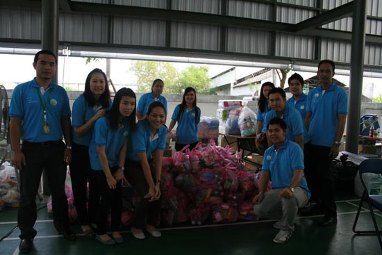 ทีวีบูรพา สื่อสร้างสรรค์สังคม ช่วยเหลือน้ำท่วม 