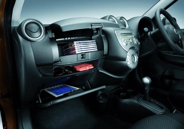 Nissan March 2012 