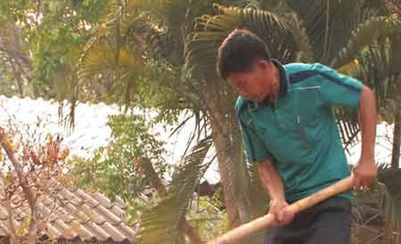 ลุงเพชร วงศ์คำ