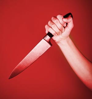 หญิงรัสเซียโหด! สามีลืมวันเกิด คว้ามีดแทงดับ