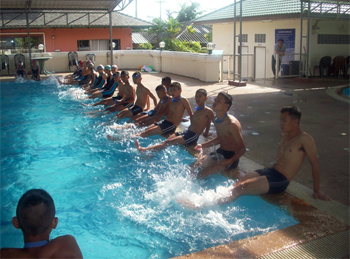 ครูพายุ