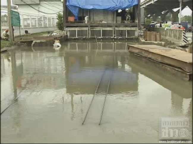 น้ำท่วมถนนวิภาวดี