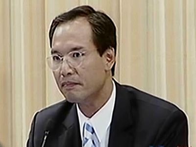 นายกรณ์ จาติกวณิช 