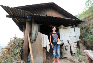 เผยชีวิตสาวน้อยจีนหัวใจแกร่ง ใฝ่เรียนแม้ฐานะยากจน