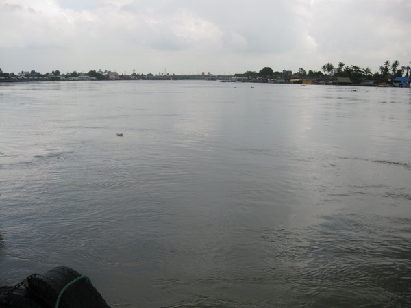 น้ำท่วมปทุมธานี