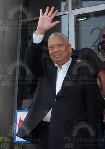 สมัคร สุนทรเวช