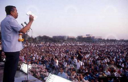 สมัคร สุนทรเวช