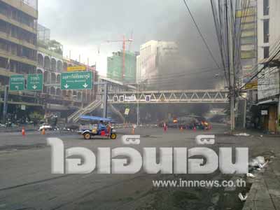 เสื้อแดง