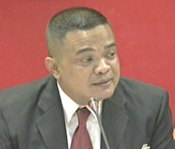 จตุพร พรหมพันธ์ 