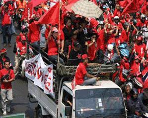 เสื้อแดง