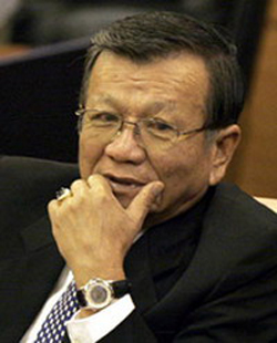 เสนาะ เทียนทอง