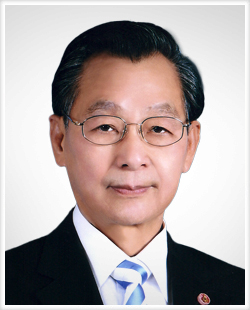 ชวน หลีกภัย