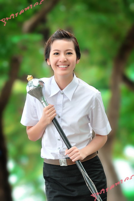 เชียร์ลีดเดอร์ จุฬาฯ ฟุตบอลประเพณี 