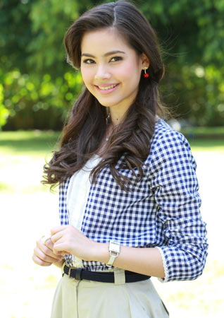 ญาญ่า อุรัสยา เสปอร์บันด์