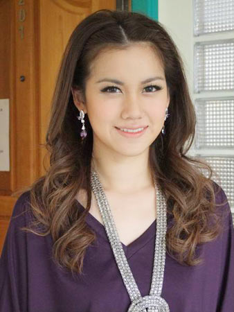 หมิง ชาลิสา 