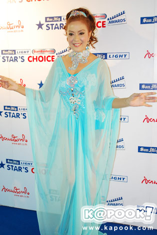 จิ๊ก เนาวรัตน์