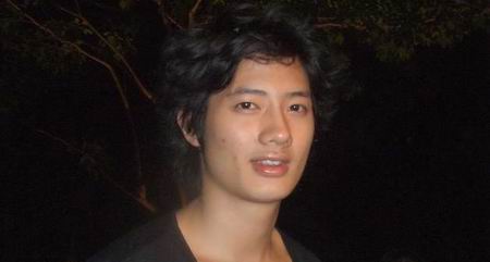 เป้ อารักษ์ อมรศุภกิจ เป้ สเลอ