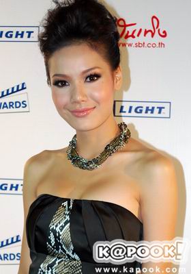 หยก ธันยกันต์