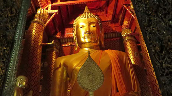 ยกเลิกห่มผ้าหลวงพ่อโต