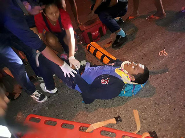 เมฆ มังกรบิน มอเตอร์ไซค์คว่ำ