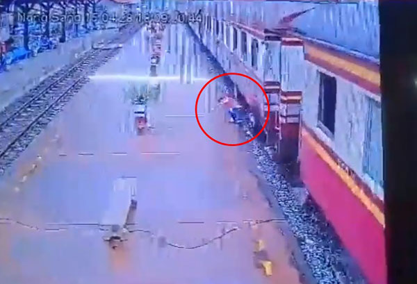 รถไฟทับคนตาย