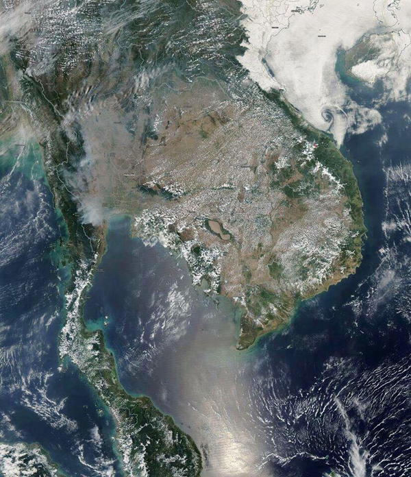 ภาพถ่ายดาวเทียม..ประเทศไทยในวันไร้ป่า