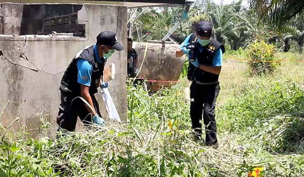 ผัวฆ่าเมียทิ้งบ่อเกรอะ